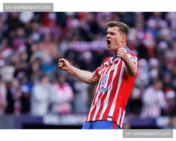 西蒙尼10人大轮换创纪录 马竞派出本世纪第四年轻首发